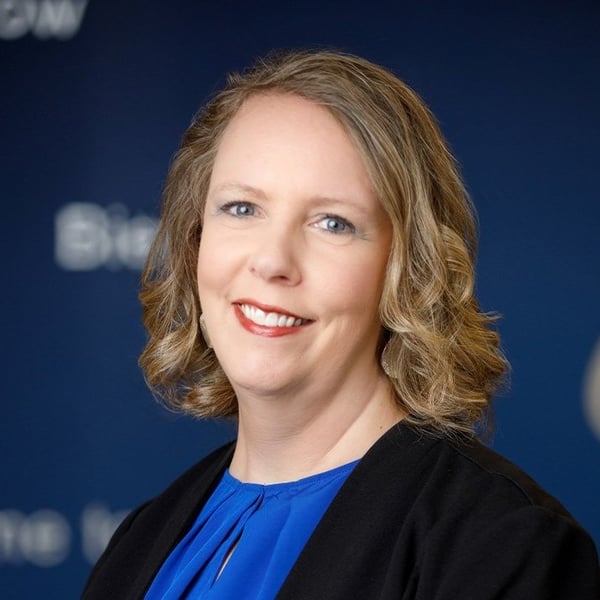 Headshot image of Laura Ritterbush